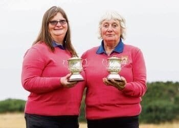 Debbie Roberts and Heather Wathan win the 2024 Coronation Foursomes Grand Final in St Andrews.