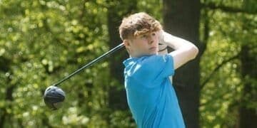Cole Parkinson Sets Record with Seven Birdies at Reddish Vale