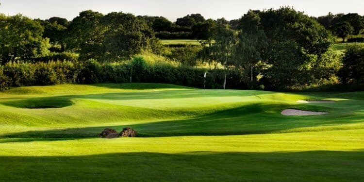 Helsby Golf Club Officials Drive into Office! Helsby Golf Club