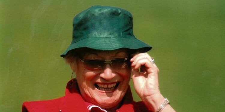 Pair’s Contribution to Welsh Women’s Golf Recognised Wales Golf Pays Tribute to Olwen Shepherd and Brenda Connor