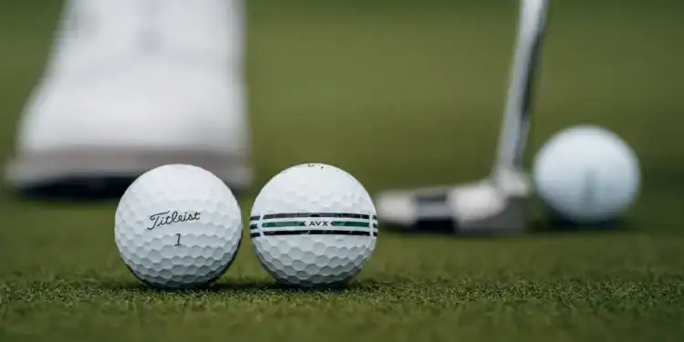 Titleist Debuts AIM 360 Golf Balls: AVX & Tour Soft New AVX and Tour Soft Golf Balls with Innovative AIM 360 Alignment