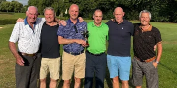 group of golfers.